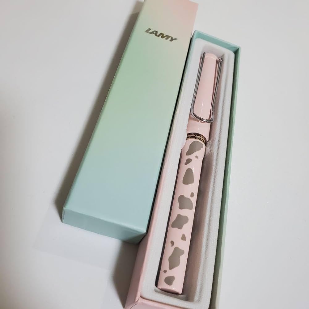 Lamy Safari 万年筆 カタカナ　ロフト限定 LAMY 万年筆 カタカナラミーサファリ ロフト限定 - メルカリ